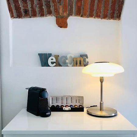 Beddy & Breakfast 2 - Il Cortino Lägenhet Cesano Maderno Exteriör bild