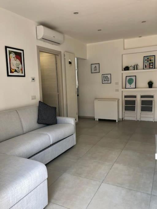 Beddy & Breakfast 2 - Il Cortino Lägenhet Cesano Maderno Exteriör bild